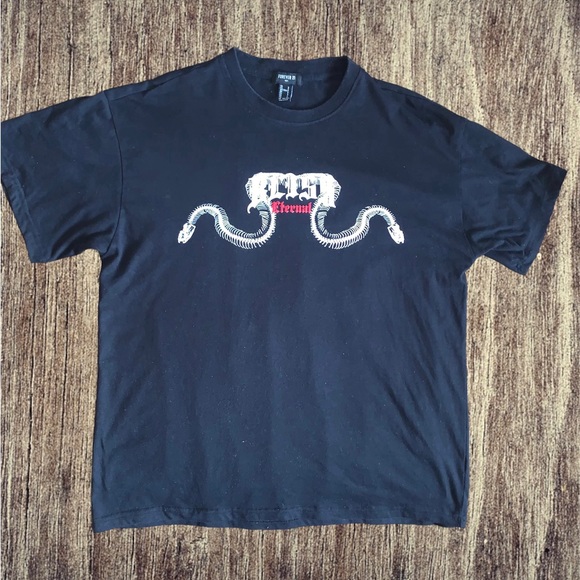 ETERNAL BLISS GRAPHIC TEE - Picture 5 of 6